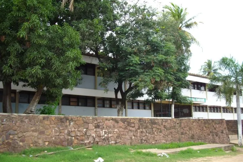 Prédio da Unidade Escolar Desembargador Vidal de Freitas, em Picos