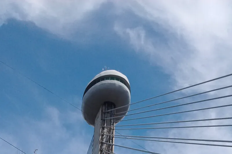 Foto de arquivo: Ponte Estaiada João Isidoro França, em Teresina; não é um registro de obras nos elevadores