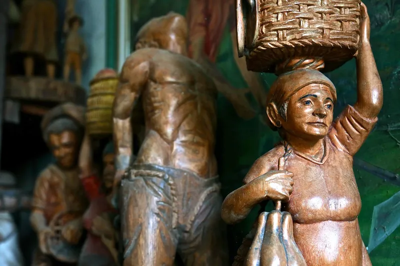 Foto de arquivo: artesanato em madeira em Parnaíba; a imagem não registra a visita dos estudantes